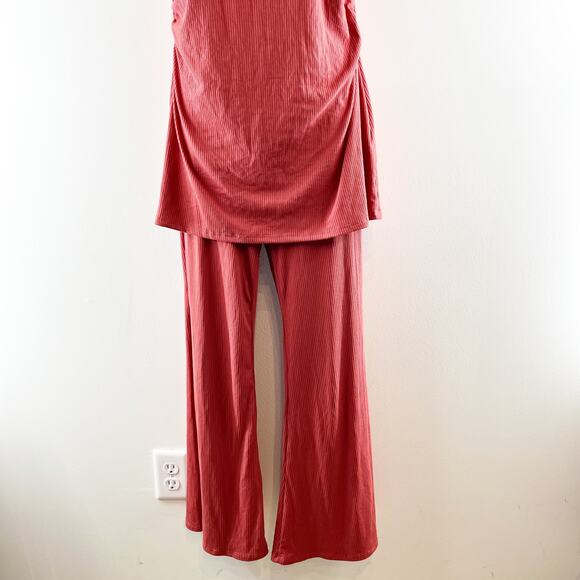 En Elly Anthropologie 2 Piece Ribbed High Neck Top & Flare Pants Red Medium - Picture 9 of 10